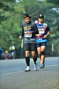 BIB: 145, 47079, 41638
                            <button type="button" onclick="openModal(10140746)" class="btn btn-primary btn-sm float-right btn-popup" data-toggle="modal" data-target=".modal-high-quality">
                        <i class="fas fa-shopping-cart"></i> Add to Cart
                    </button>
                                            <button type="button" onclick="isThisMe(10140746, true)" class="btn btn-success btn-sm float-right btn-popup btn-isme hidden" data-toggle="tooltip" data-placement="bottom" title="นี่คือรูปของคุณใช่ไหม คลิกที่นี่เพื่อเอาเข้าอัลบั้ม">
                        <i class="fas fa-plus"></i> Add to album
                    </button>
                    <button type="button" onclick="isThisMe(10140746, false)" class="btn btn-warning btn-sm float-right btn-popup btn-isnotme hidden">
                        <i class="fas fa-ban"></i> Remove from album
                    </button>